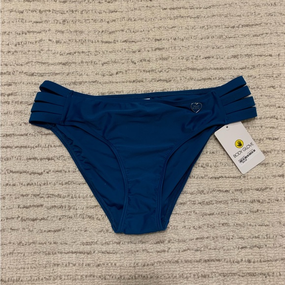 Body Glove Other - Body Glove swim bottoms - size large